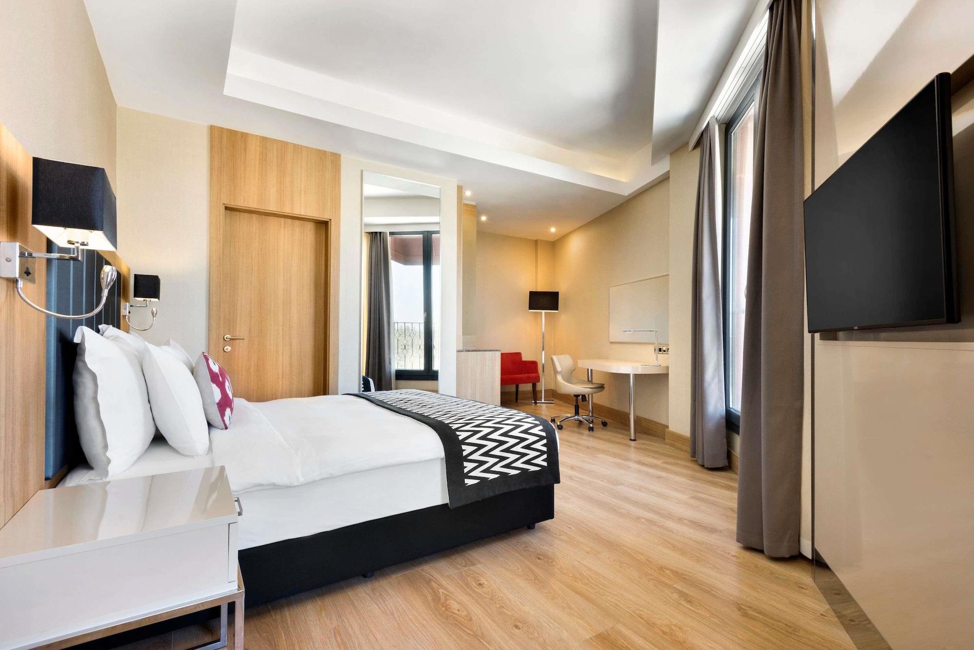 Ramada Encore Eskişehir Exterior foto