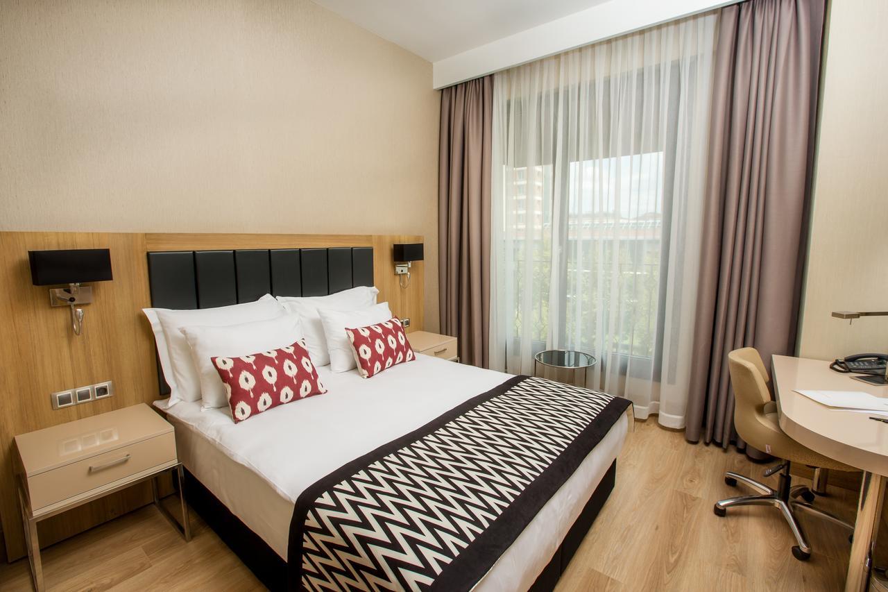 Ramada Encore Eskişehir Exterior foto