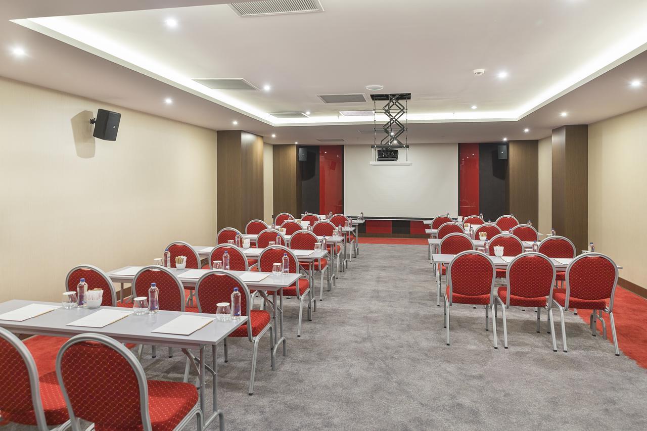 Ramada Encore Eskişehir Exterior foto