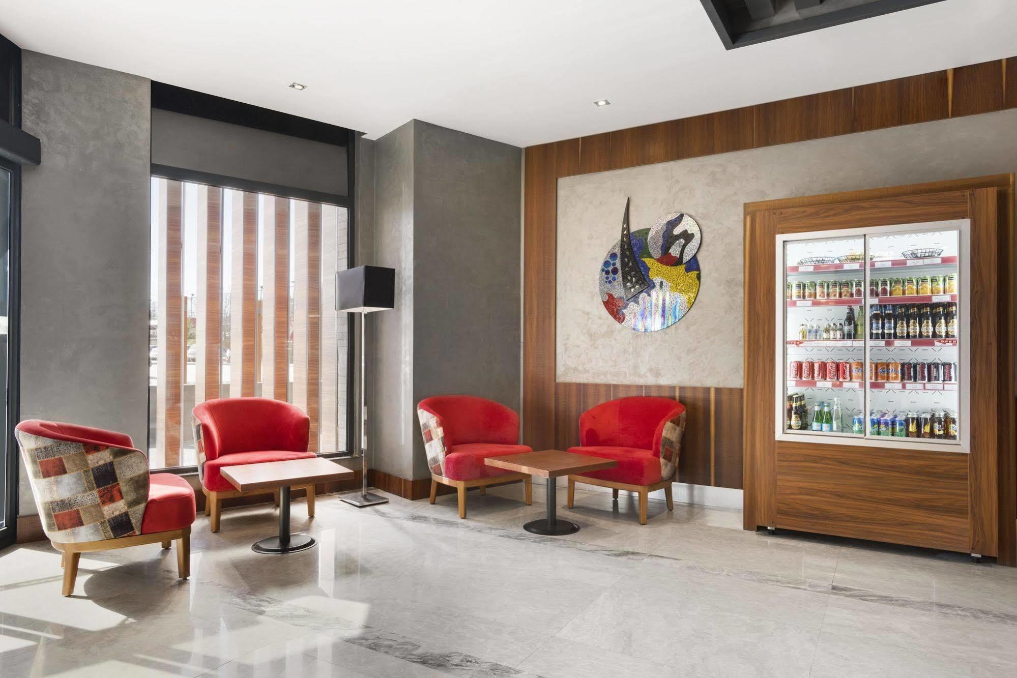 Ramada Encore Eskişehir Exterior foto